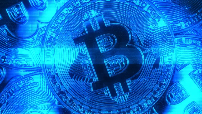 【今日の暗号資産ニュース】サトシのBTCが盗難危機？価格下落でマイニング企業が危機