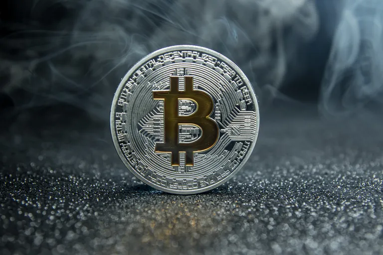 ビットコイン（BTC）、88,000ドル台での攻防ー28EMAが重石【仮想通貨チャート分析】