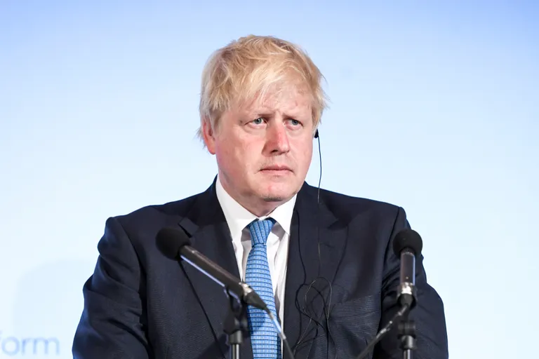 「ビットコインは巨大なポンジ」ボリス・ジョンソン元英首相