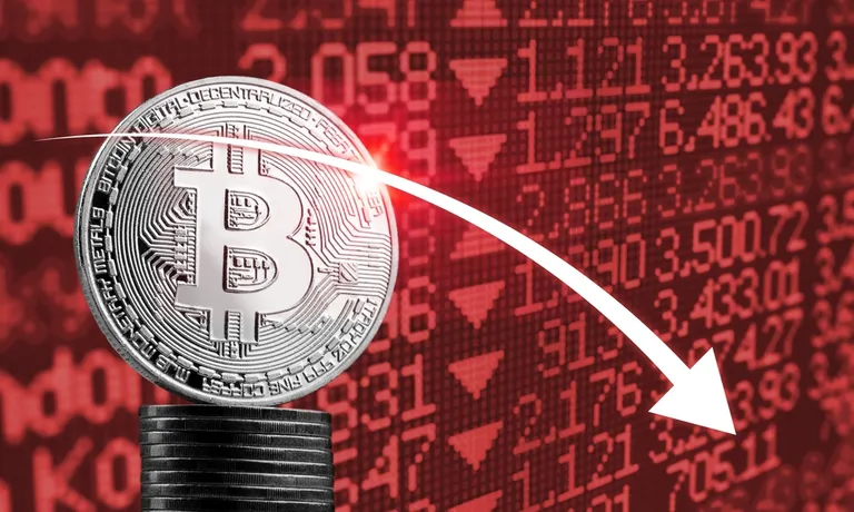 ビットコイン40%超の下落、試される新世代ホルダーの「忍耐」