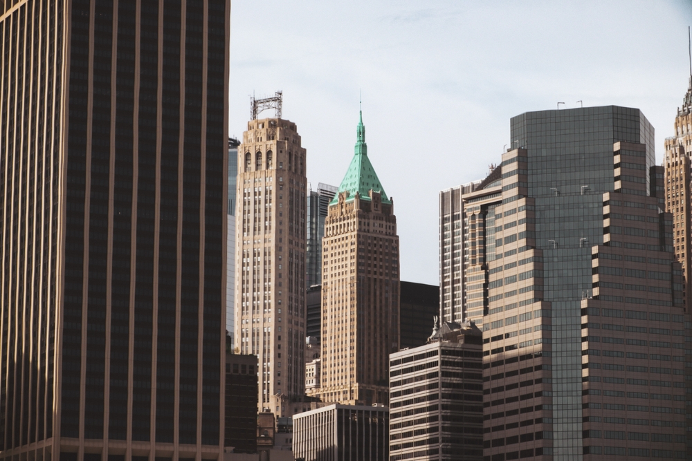 巨額ファンドがプライベート・クレジットの解約制限、仮想通貨へ流出加速か