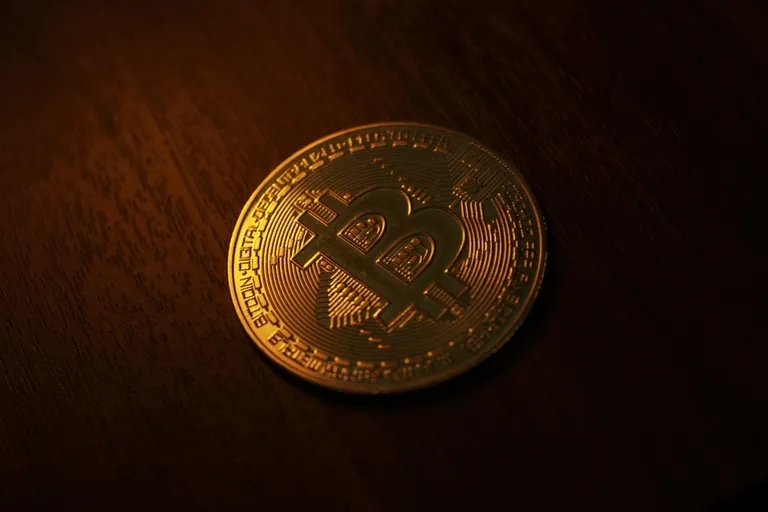 ビットコイン「価値の底」到達も構造的底は未形成か