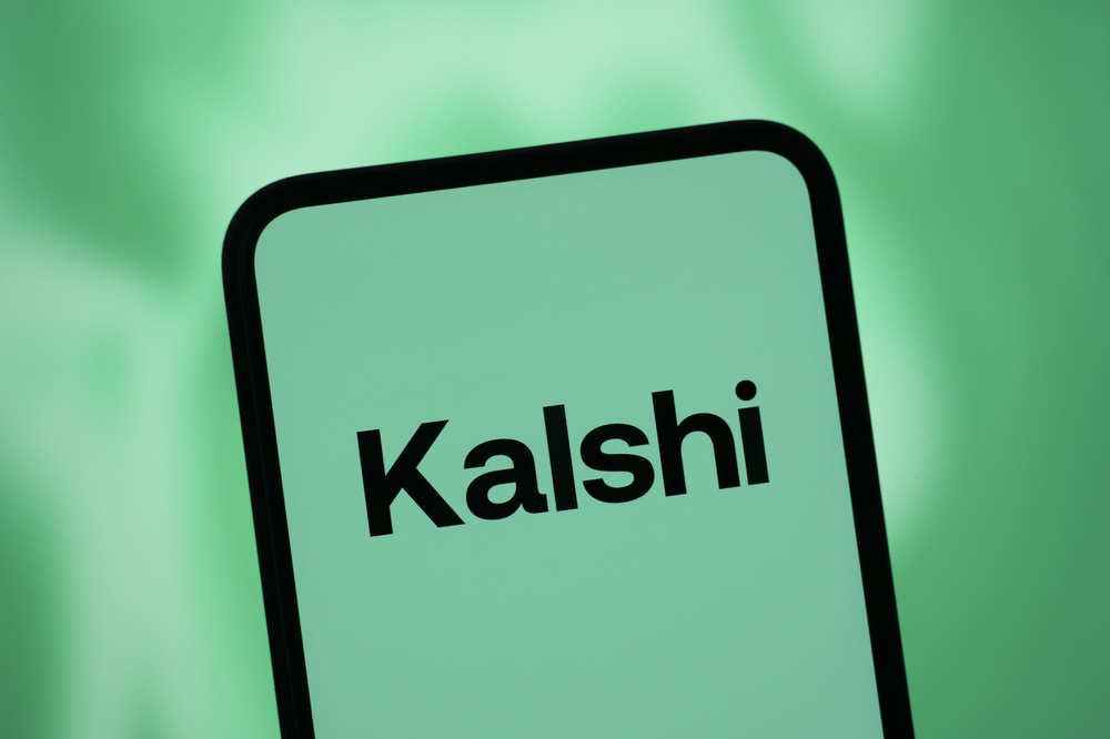 予測市場Kalshi、アリゾナ州が「違法な賭博運営」として刑事告訴