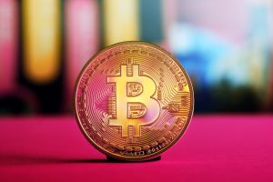 ビットコイン発行数が2000万枚に到達、未発行100万枚を巡る争奪戦へ