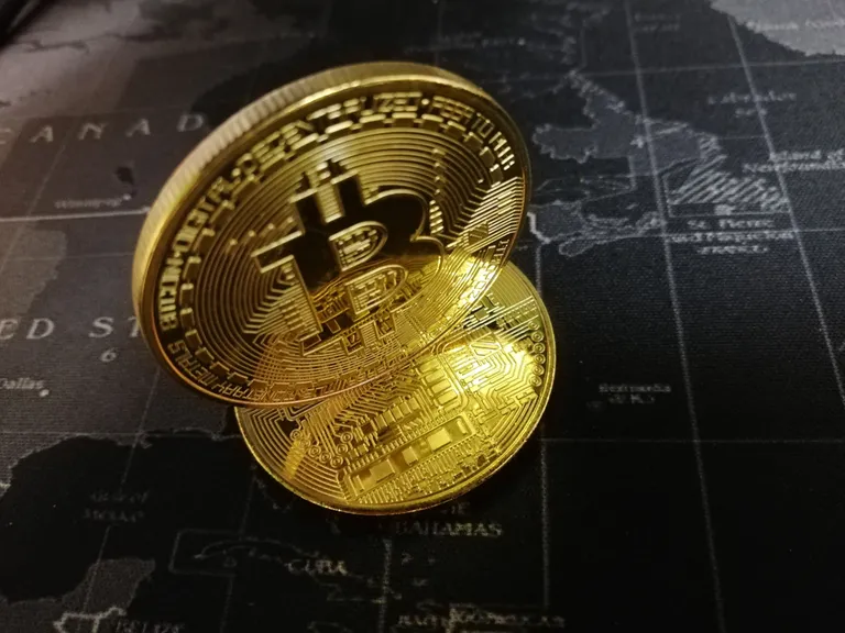 世界各国で防衛費の急増の中、ビットコインに注目集まる