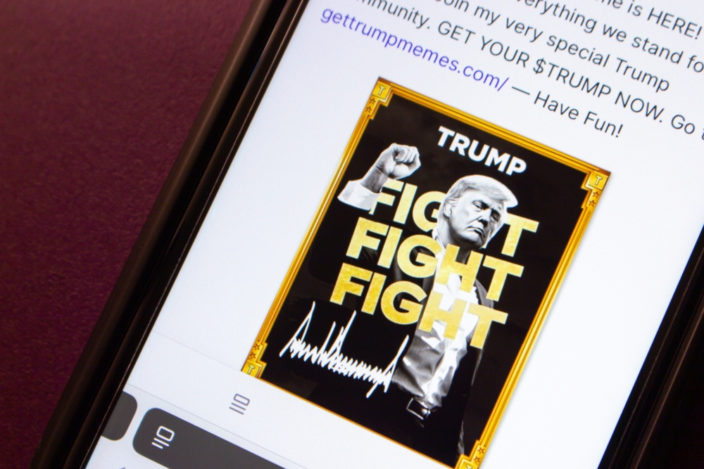 トランプ関連ミームコイン「TRUMP」に投資家殺到？取引所から大移動