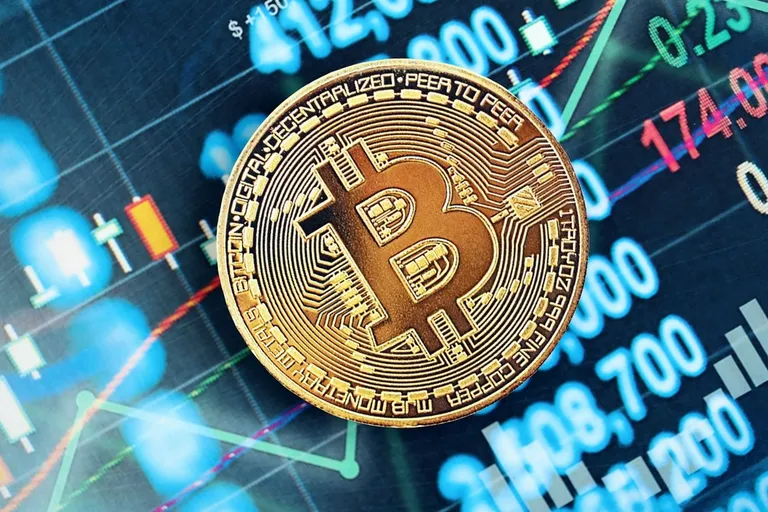ビットコイン、5月に8.2万ドル到達か?大口が強気のコールオプション