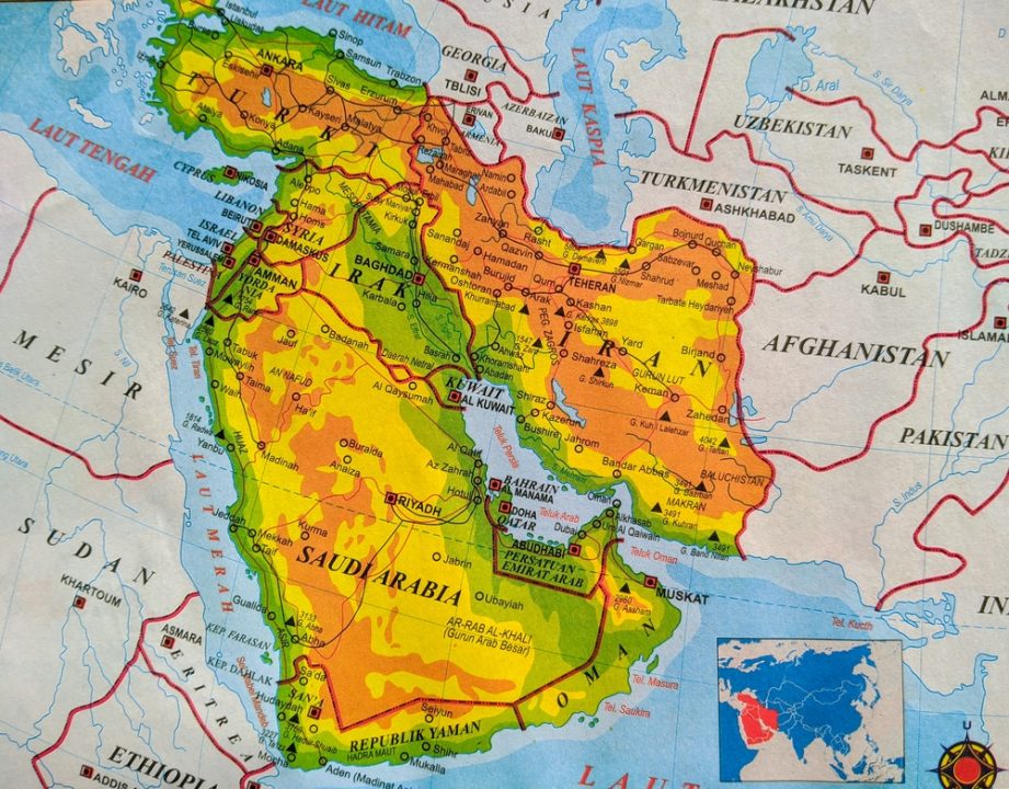 イランが米大手企業を警告、仮想通貨市場に新たなインフラリスク