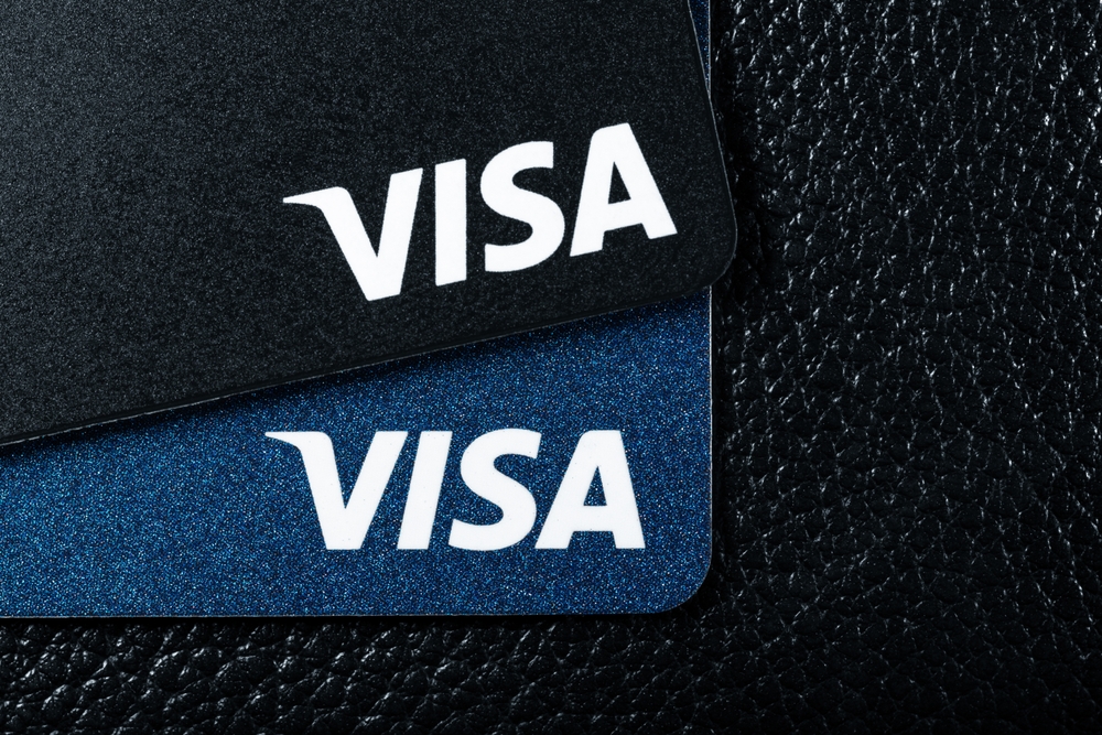 仮想通貨カード決済が急増、その9割をVisaが握る理由