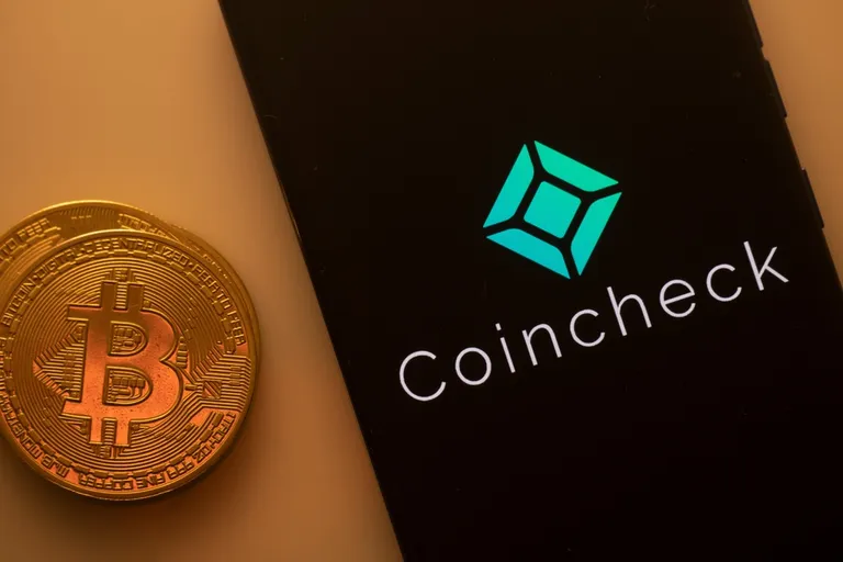 CoincheckとKDDIが業務提携、au経済圏で仮想通貨アクセスを拡大