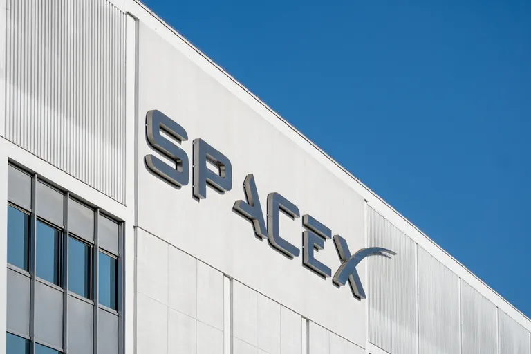 スペースX株、仮想通貨取引所で配分トラブル続出｜各社が全額返金