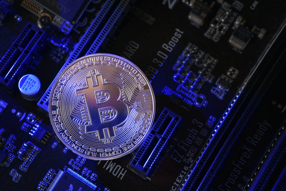 ビットコイン採掘難易度が急低下、採算割れの危機