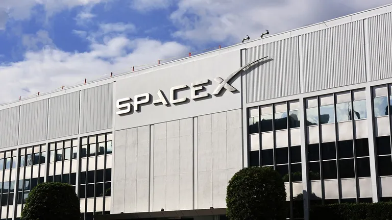 スペースX未公開株、オンチェーンで先着販売｜50分で完売
