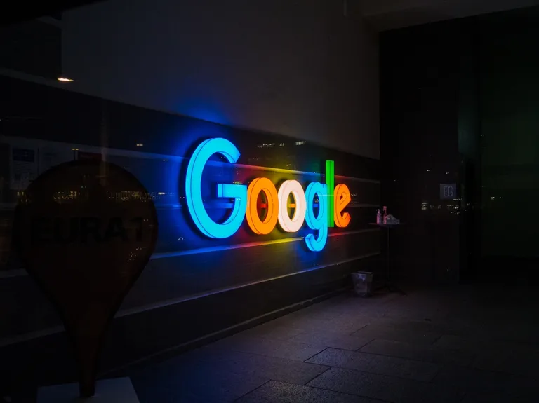 トークン化グーグル株でハッキング被害｜担保価値を偽造