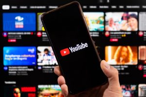 YouTube広告収入が12%増も、視聴者への還元という課題残る