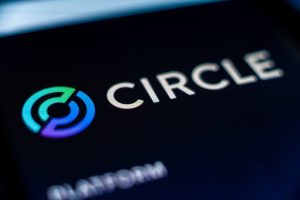 USDC発行元がIBM特許1000件を取得｜狙いは銀行の顧客基盤