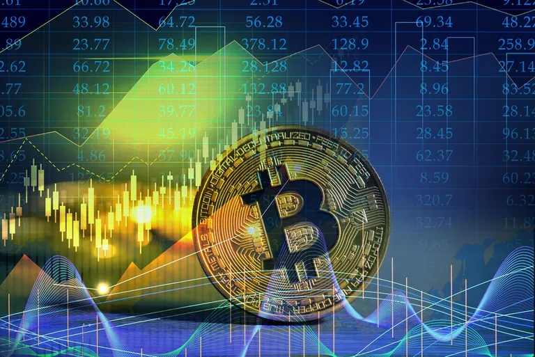 FOMC金利据え置き決定後、ビットコインは6万4000ドルで膠着、ドル円は下落。次の焦点は9月利上げか