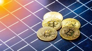 太陽光からBTCへ転換した企業が資金難｜現金は16万ドルのみ