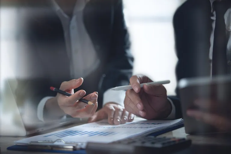 最大4000対1の株式併合も|仮想通貨企業が資本政策を一括提案