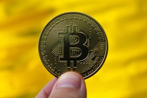 【今日の仮想通貨】ジャクソンホールに揺れるBTC。リップルの8月は約32%高の見込み