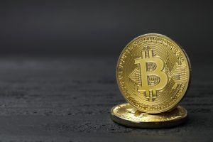 出資の99.8%を負担も株式は10%｜BTC採掘関連企業の上場条件