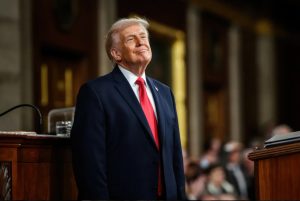 トランプ系仮想通貨事業が銀行設立へ前進|清算ライン間近の借入も